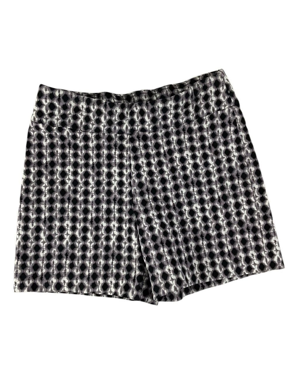 Alex & Olivia Chic Geometric Print Shorts Size 6